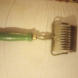 6 Piece Vintage 50's and 60's Kitchen Utensil Set